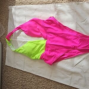 Color block bathing suit